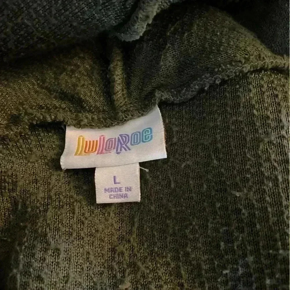 130. LuLaRoe Teddy Bear Fleece Jacket, Olive Green, Size Large, EUC - Picture 4 of 5